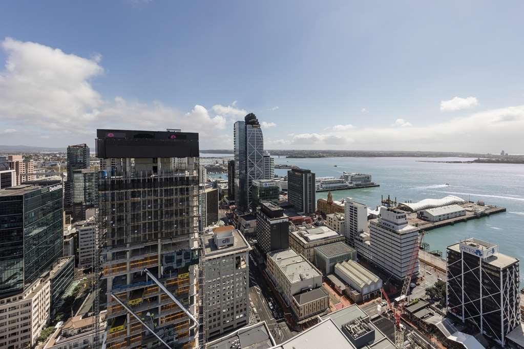 Auckland Harbour Suites Room photo