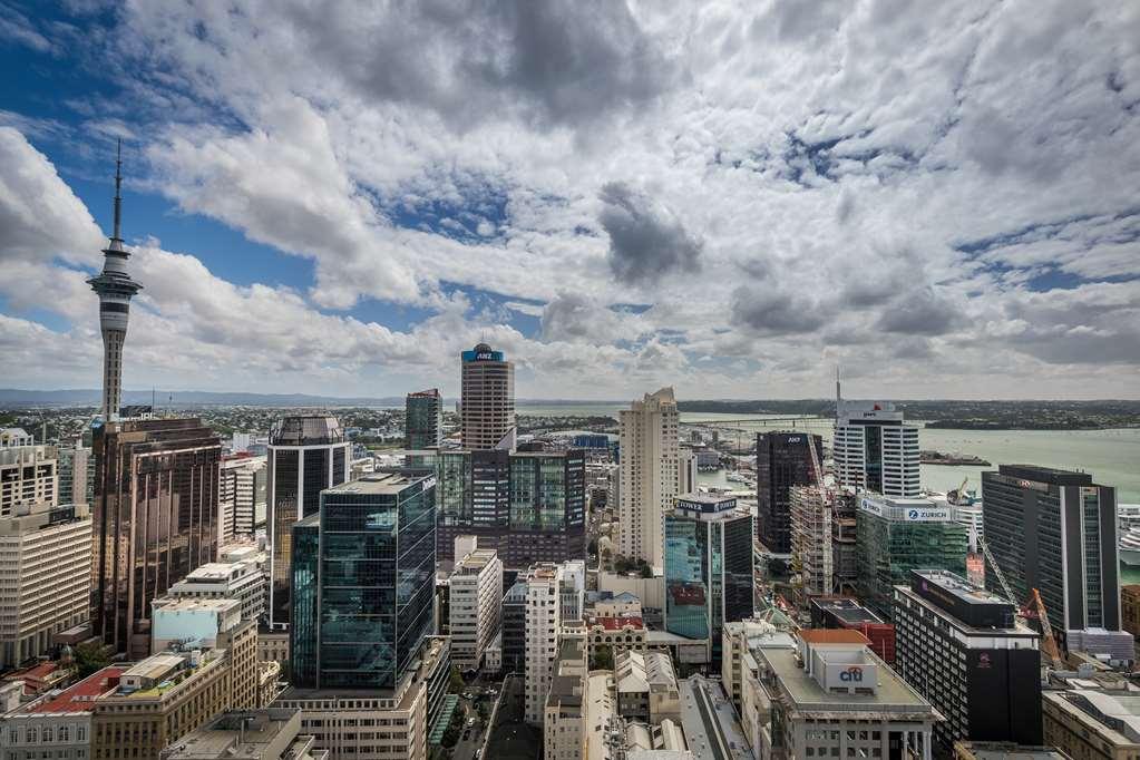 Auckland Harbour Suites Exterior photo